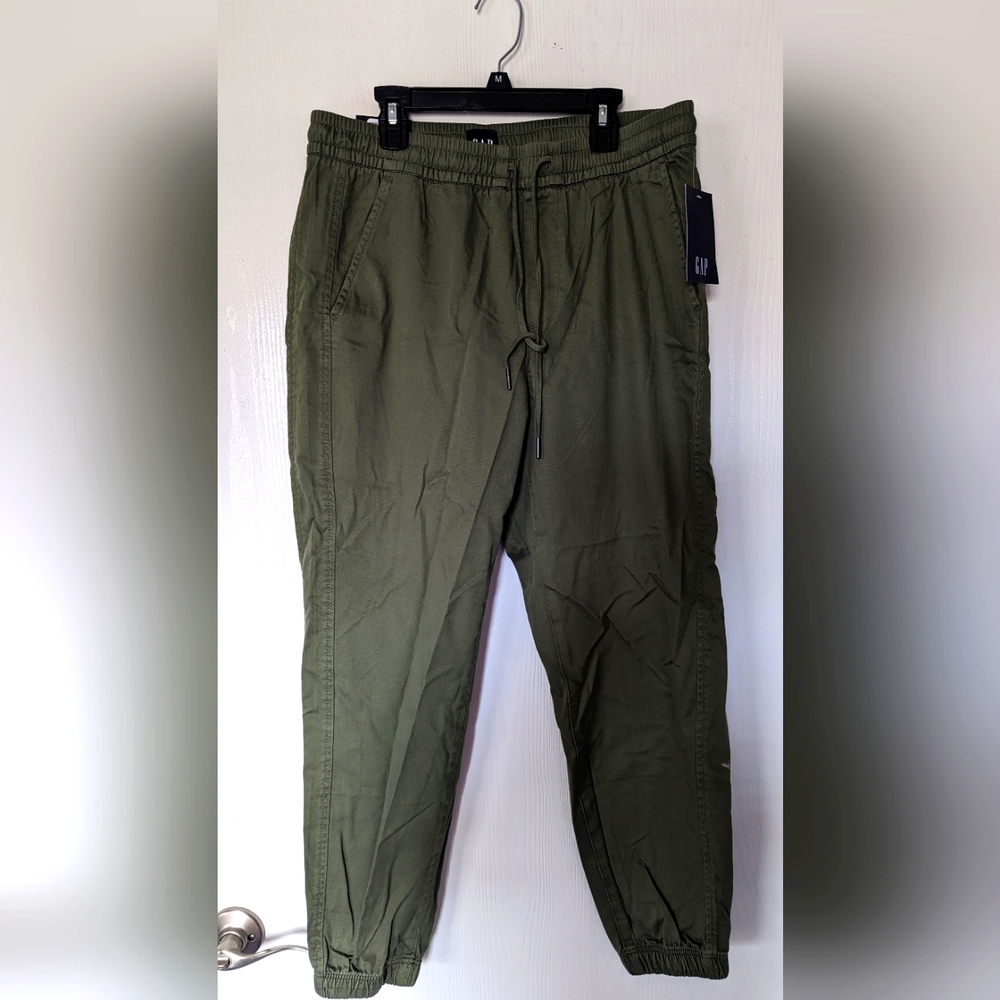 Never worn jogger bottoms Gap